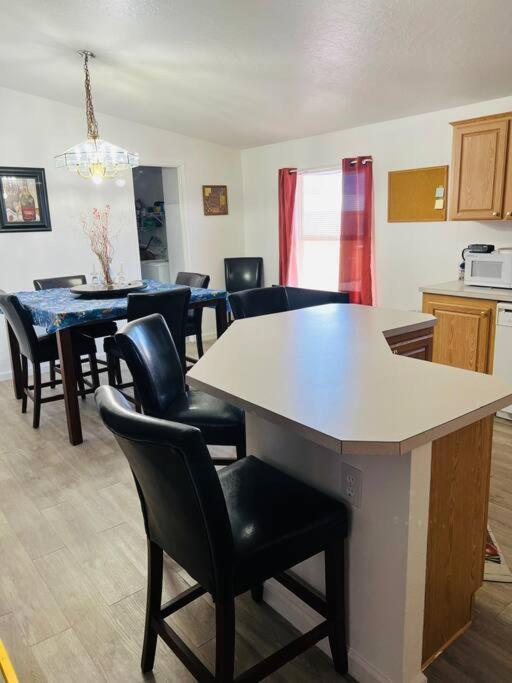 Death Valley/Prairiefire 3Bd/2Ba Home W/ Kitchen Pahrump Exteriér fotografie