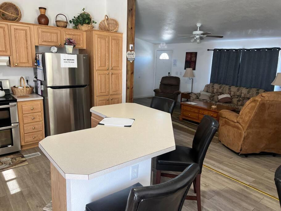 Death Valley/Prairiefire 3Bd/2Ba Home W/ Kitchen Pahrump Exteriér fotografie